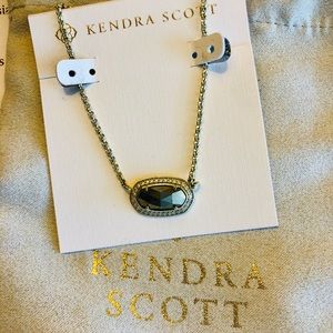 Kendra Scott Elisa necklace grey mirror